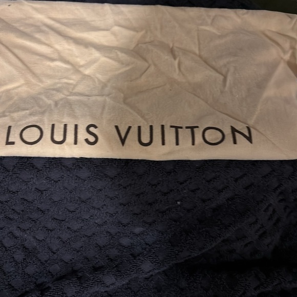 Louis Vuitton Crossbody bag 💎 RARE DISCONTINUED 💎 - Picture 8 of 8